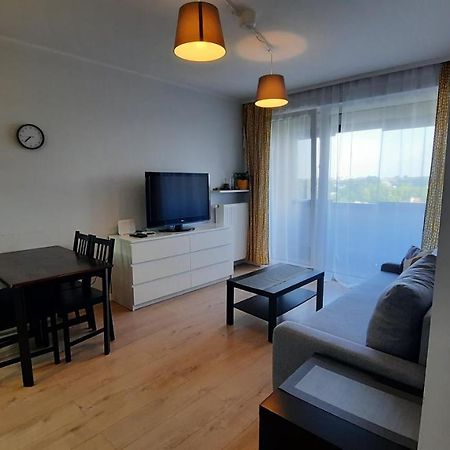 Ursa - Wygodny Apartament I Bezplatny Parking Na Miejscu Varsóvia Exterior foto