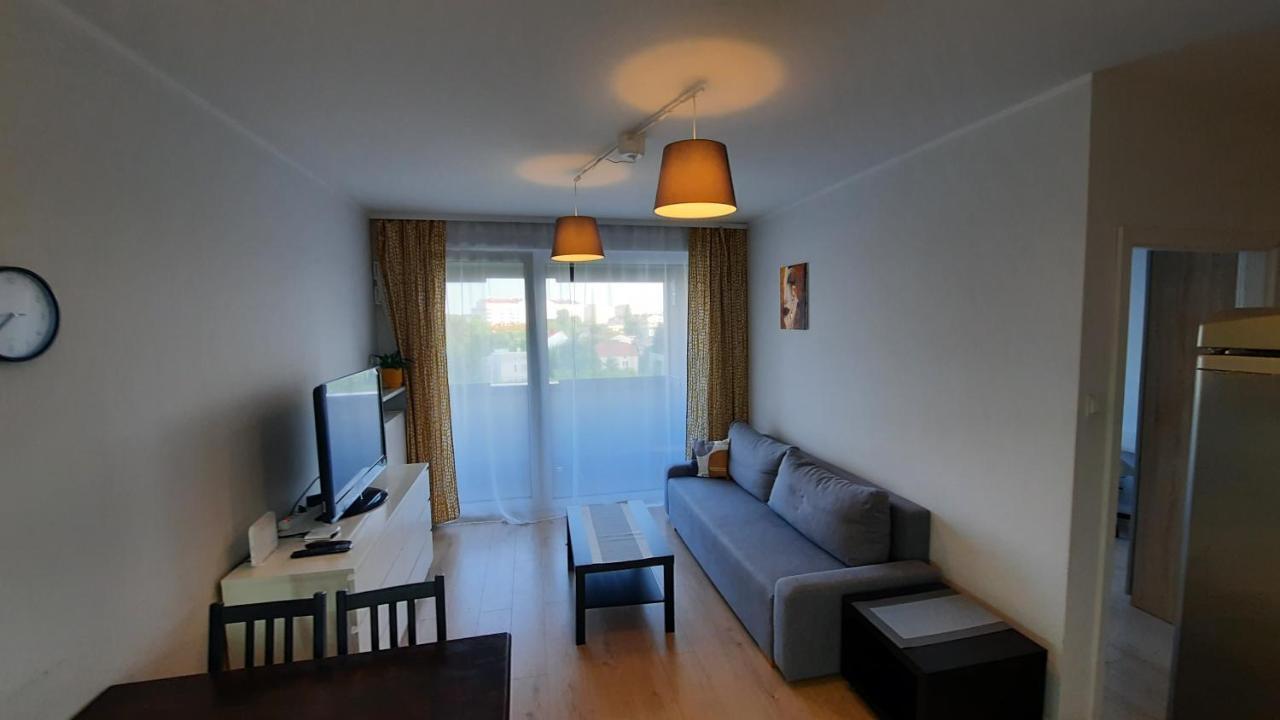 Ursa - Wygodny Apartament I Bezplatny Parking Na Miejscu Varsóvia Exterior foto